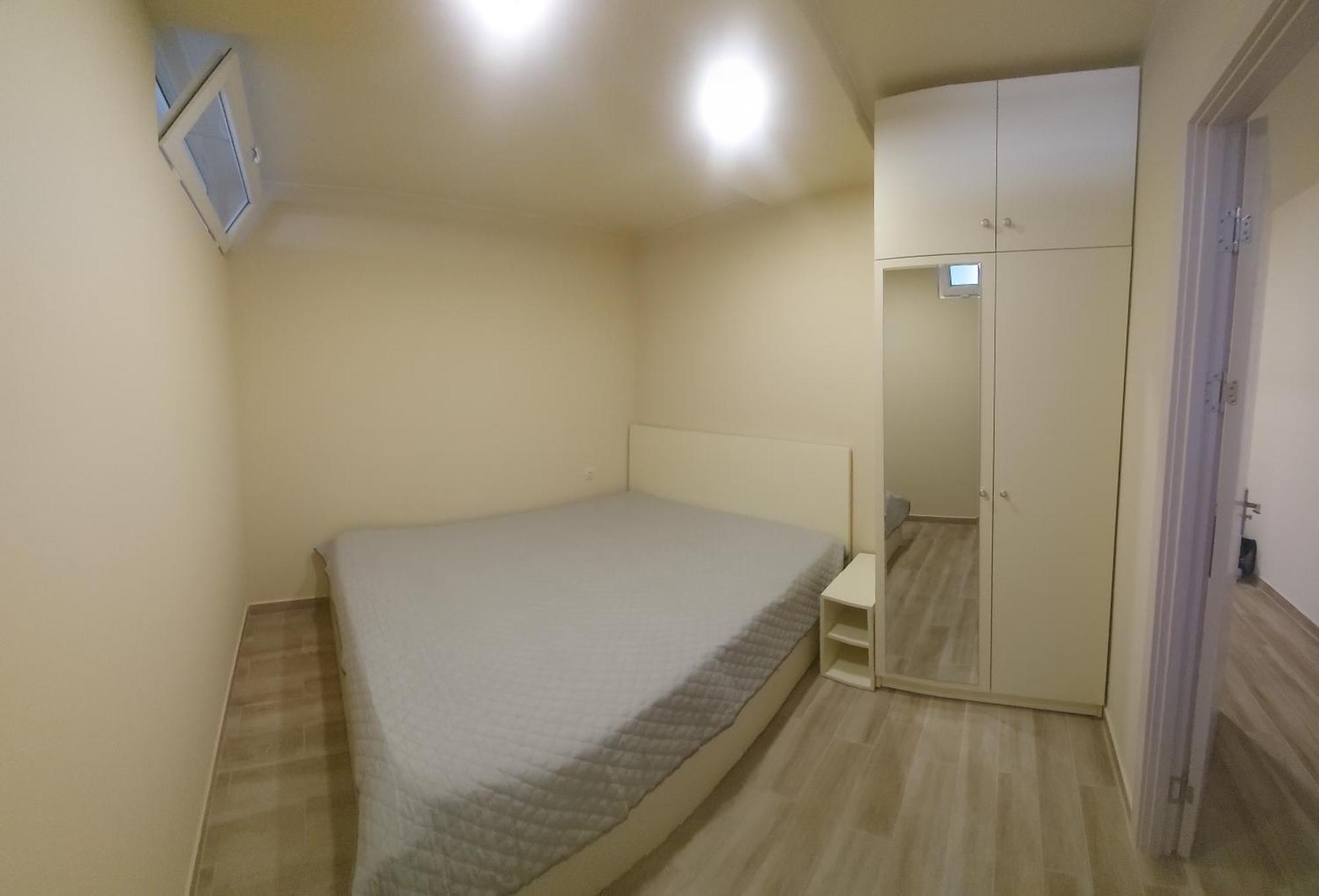 Andrew'S 2 Rooms Apartment In Batumi Ანდრიას 2 Ოთახიანი Აპარტამენტი Ბათუმში Buitenkant foto